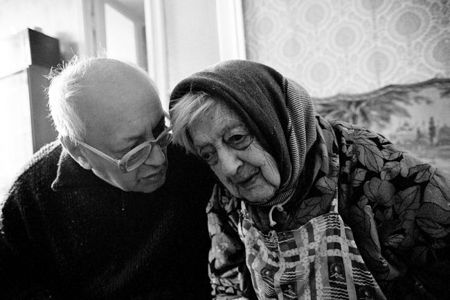 Sheiva lives with her son who suffers from a severe form of diabetes and can’t live on his own. He is nervous and constantly hesitates, being afraid to make something wrong. He never had an own family and has always been highly dependant on his mother, both materially and emotionally.
Sheiva can hardly see and can’t hear. But she can tell stories. She revealed for me a  secrets of her gefilte-fish: “Never ever put beet into it!” whispers Sheiva as if it were a secret of happiness...