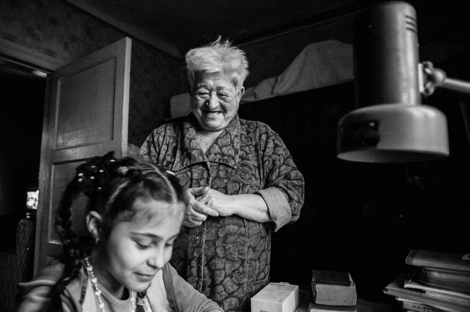 Arik Shraga. "Joint" Families: The Stories of Love. Zaporozhje. Katya and her grandmother Katya is being raised by 2 her grandmothers. Her life is divided between two her grannies’ houses. She spend 2 weeks at each.