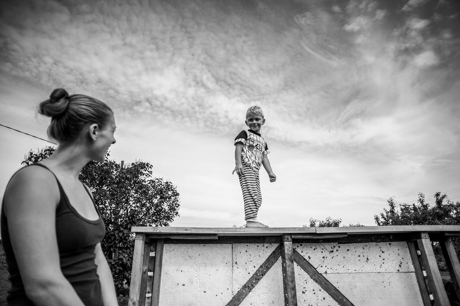 Arik Shraga. "Joint" Families: The Stories of Love. Riga. Nevler family There are 10 children in Nevler family, 3 of them adopted, and 10 grandchildren